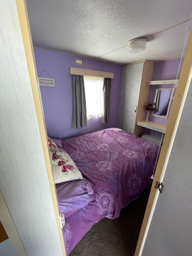 Tessas Caravan Breaks Chapel Saint Leonards Exterior photo